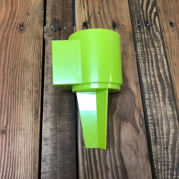 Beach Valet green phone drink holder accessory - Picture 8 of 9